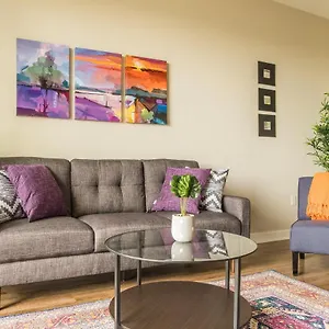 Frontdesk Lantower Westshore Apts Tampa Apartment